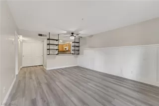 Photo #5: 2768076 Listing