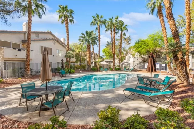 MLS: 2768084 Condo For Sale