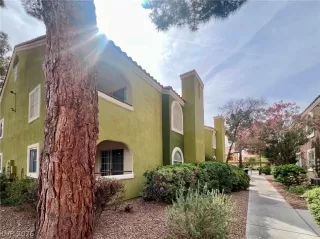 Photo #5: 2768090 Listing