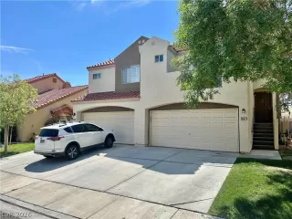 Photo #1: 2768102 Listing 