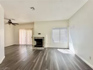 Photo #2: 2768102 Listing 