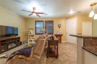 Photo #5: 2768182 Listing 