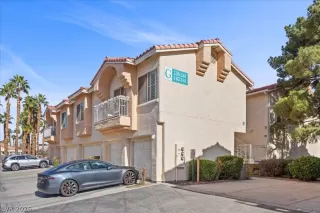 Photo #1: 2768190 Listing 