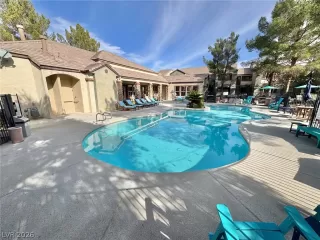 Photo #1: 2768200 Listing 