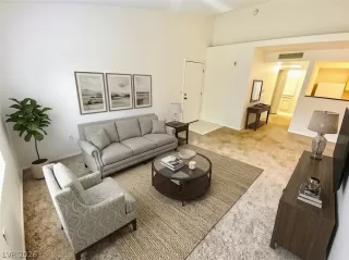 Photo #4: 2768200 Listing 