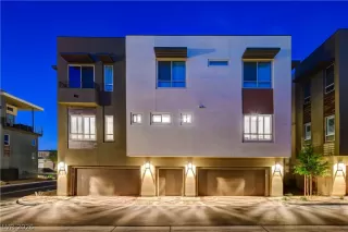 Photo #6: 2768224 Listing