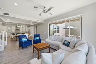 Photo #6: 2768239 Listing