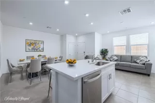 Photo #6: 2768244 Listing 