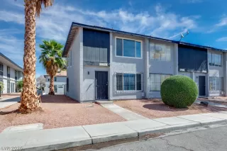 Photo #5: 2768261 Listing 