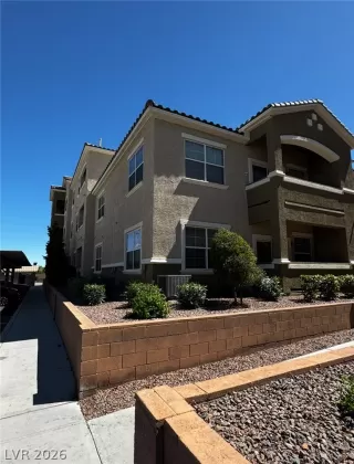 Photo #1: 2768263 Listing