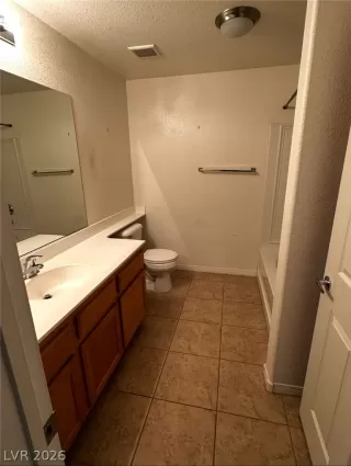 Photo #5: 2768263 Listing