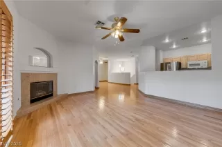 Photo #3: 2768280 Listing 