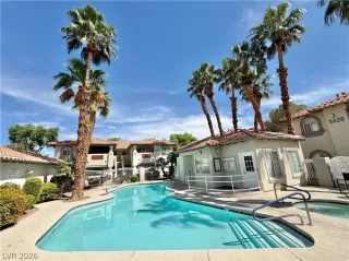 Photo #2: 2768291 Listing 