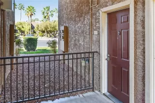 Photo #5: 2768298 Listing 