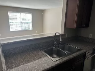 Photo #3: 2768303 Listing 