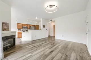 Photo #5: 2768332 Listing 