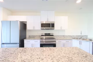 Photo #3: 2768369 Listing 