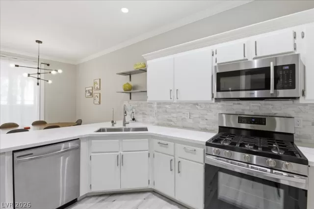 MLS: 2768379 Condo For Sale