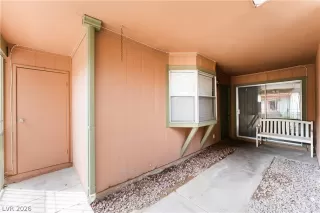 Photo #2: 2768393 Listing