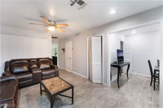 Photo #6: 2768393 Listing
