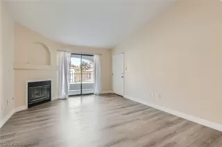 Photo #1: 2768418 Listing 