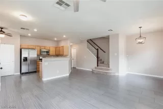 Photo #5: 2768552 Listing 