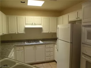 Photo #4: 2768564 Listing 