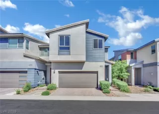 Photo #1: 2768638 Listing 