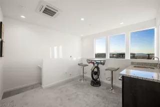 Photo #5: 2768651 Listing 