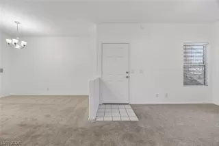 Photo #4: 2768737 Listing