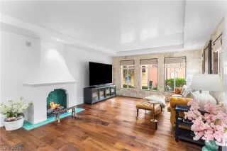 Photo #3: 2768789 Listing