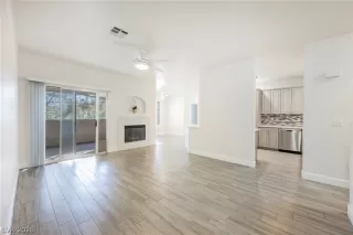 Photo #6: 2768808 Listing 