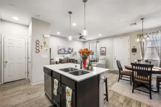 Photo #6: 2768833 Listing 