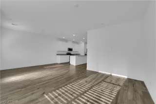 Photo #5: 2768884 Listing 