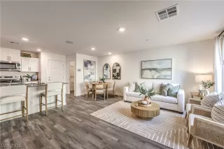 Photo #4: 2768910 Listing 