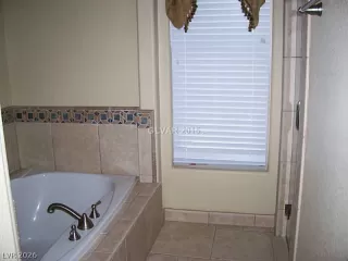 Photo #6: 2768940 Listing 