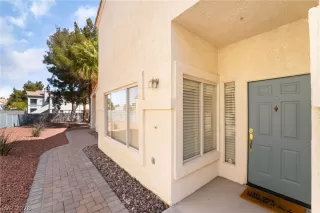 Photo #4: 2768977 Listing 