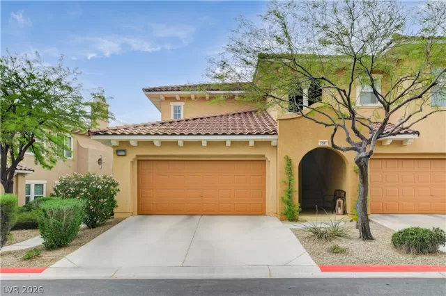 MLS: 2769049 Condo For Sale