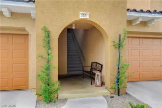 Photo #1: 2769049 Listing 