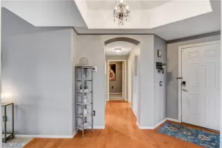 Photo #2: 2769049 Listing 