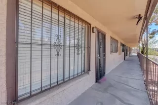 Photo #2: 2769167 Listing 