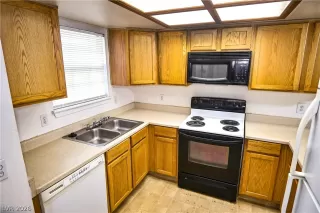 Photo #6: 2769169 Listing 