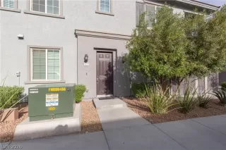 Photo #3: 2769240 Listing