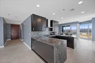 Photo #2: 2769281 Listing