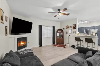 Photo #4: 2769315 Listing 