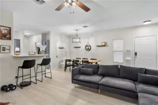 Photo #6: 2769315 Listing 