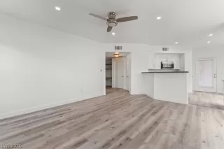 Photo #3: 2769355 Listing 