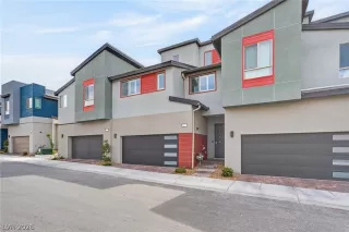 Photo #1: 2769376 Listing