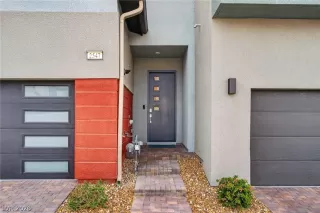 Photo #2: 2769376 Listing