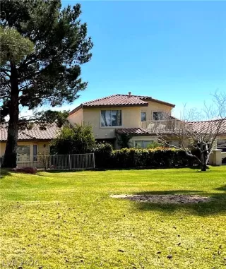 Photo #1: 2769379 Listing 